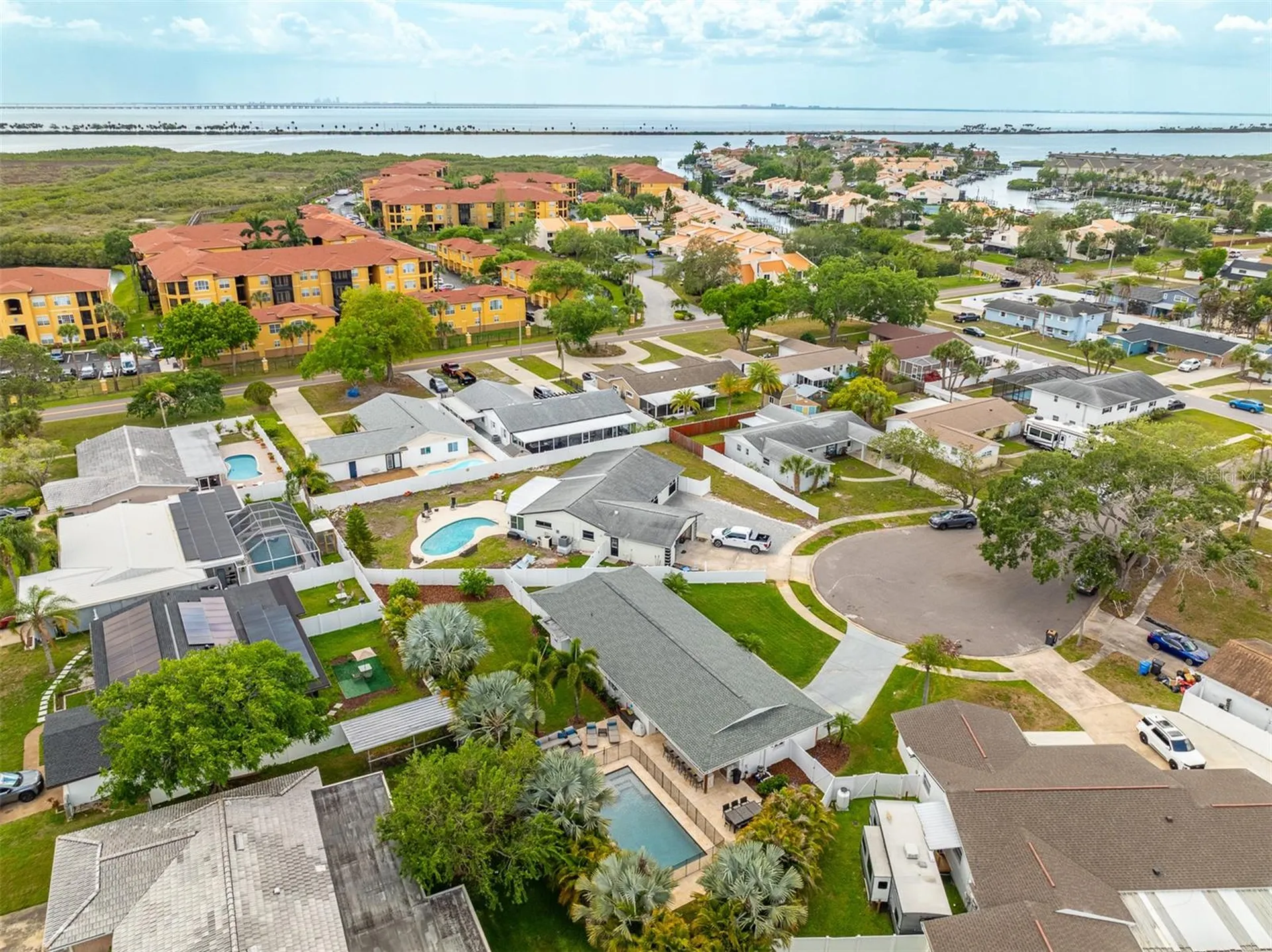 8401 Granite Place Tampa FL 33615