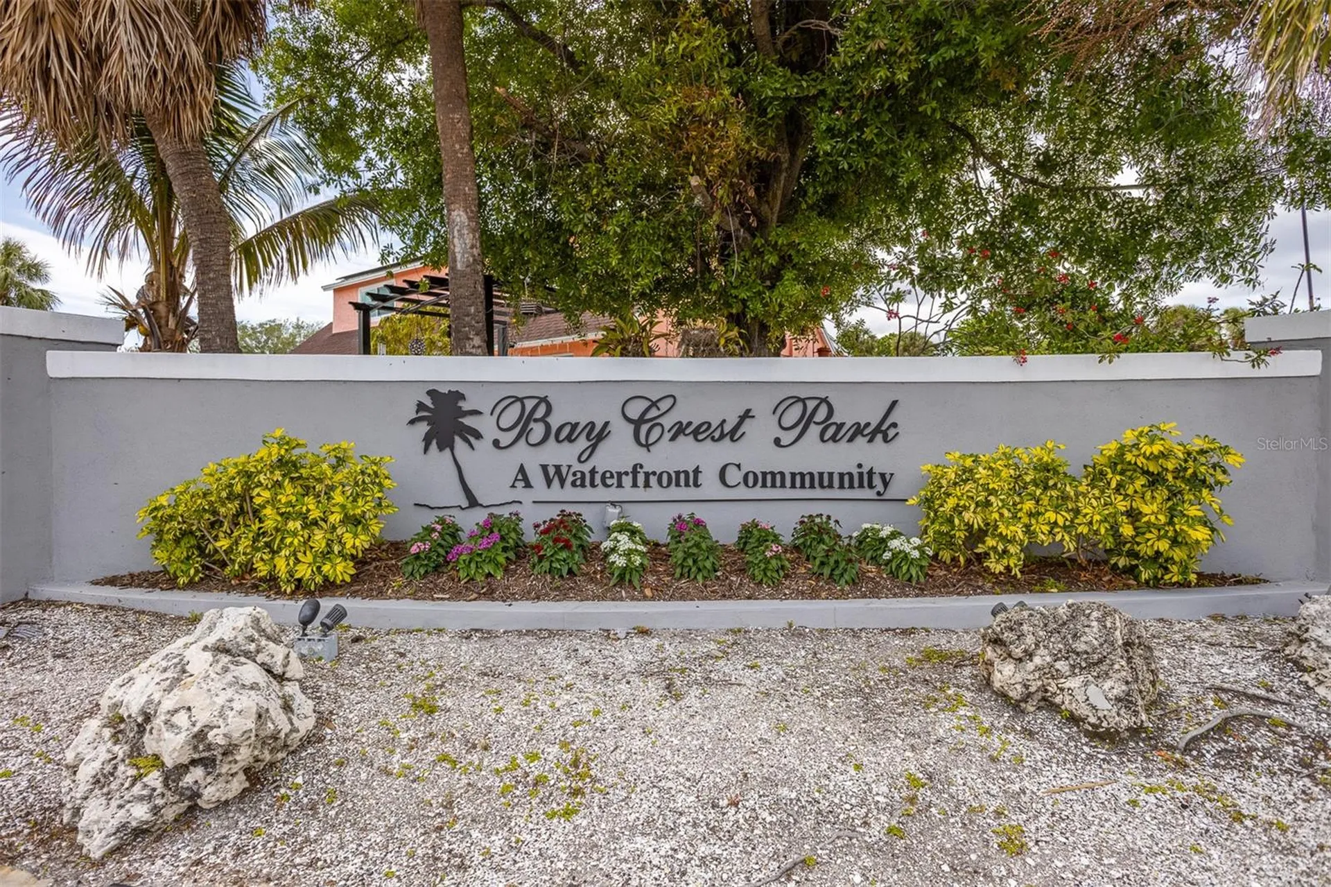 8401 Granite Place Tampa FL 33615