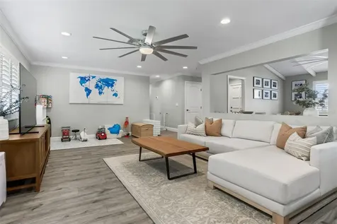8401 Granite Place Tampa FL 33615