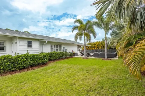 8401 Granite Place Tampa FL 33615