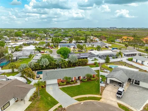 8401 Granite Place Tampa FL 33615