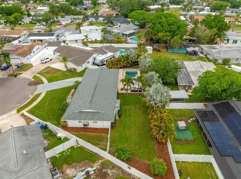 8401 Granite Place Tampa FL 33615