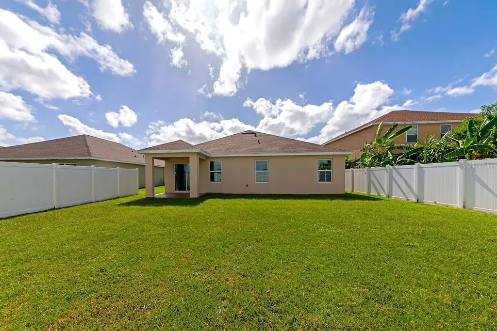 15517 Rose Grove Drive Bradenton FL 34212