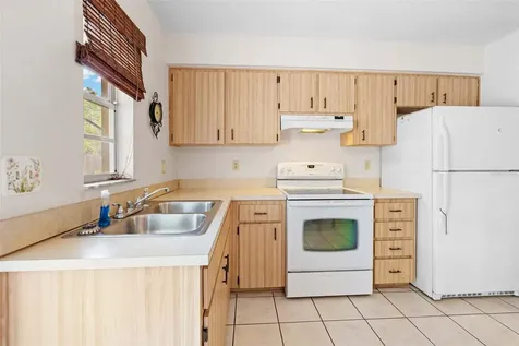17322 Harmony Drive Hudson FL 34667