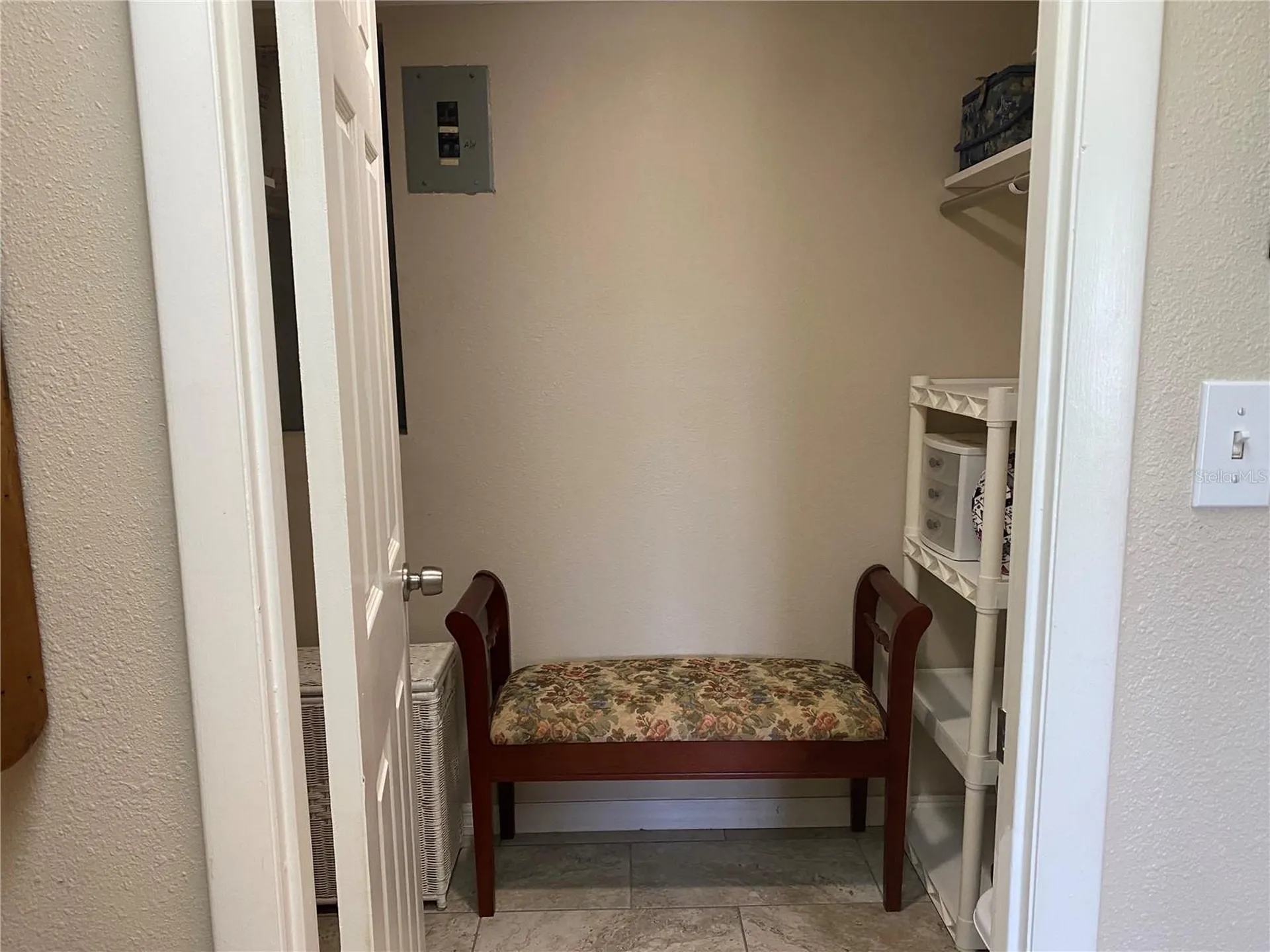 3621 Lake Bayshore Drive Bradenton FL 34205