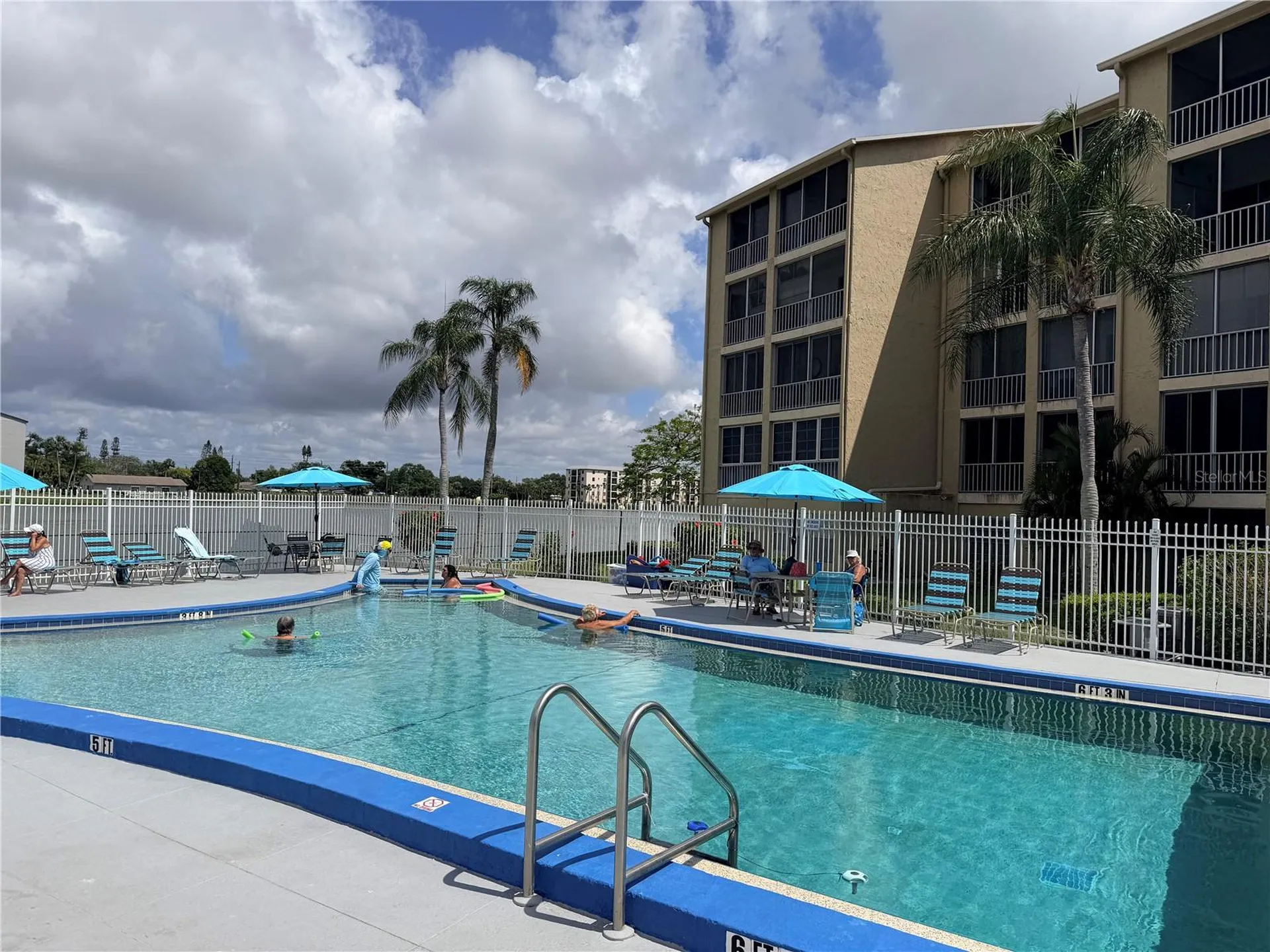 3621 Lake Bayshore Drive Bradenton FL 34205