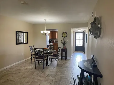 3621 Lake Bayshore Drive Bradenton FL 34205