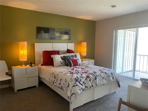 3621 Lake Bayshore Drive Bradenton FL 34205