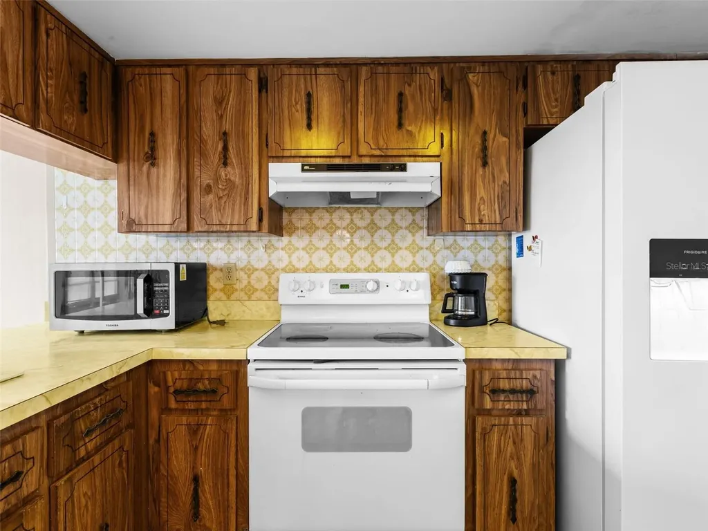 7800 Brookridge Drive Port Richey FL 34668
