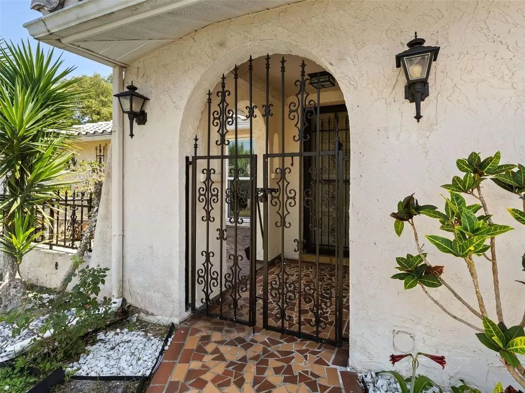 7800 Brookridge Drive Port Richey FL 34668