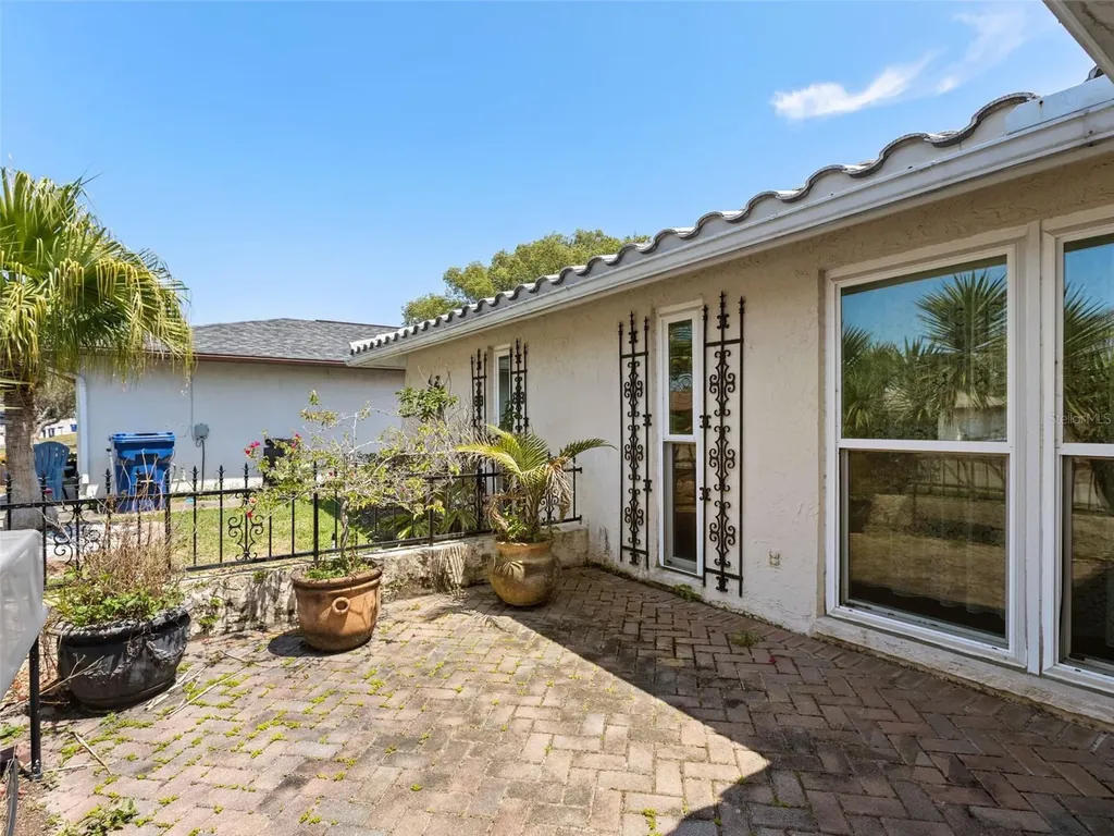 7800 Brookridge Drive Port Richey FL 34668
