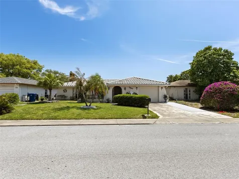 7800 Brookridge Drive Port Richey FL 34668