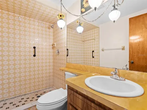 7800 Brookridge Drive Port Richey FL 34668