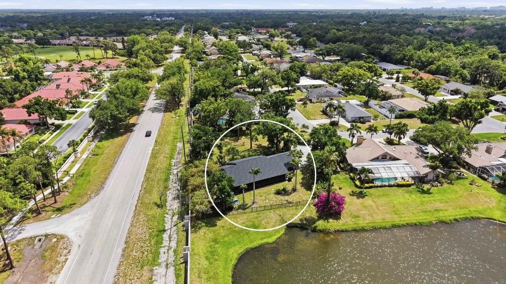 8021 Timber Lake Lane Sarasota FL 34243
