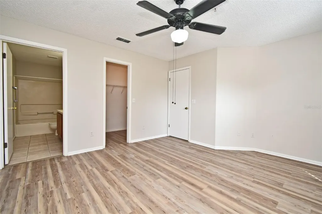 144 Reserve Circle Oviedo FL 32765