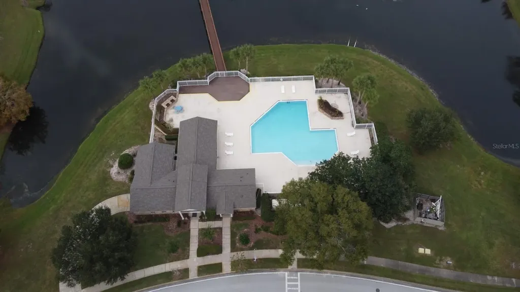 144 Reserve Circle Oviedo FL 32765