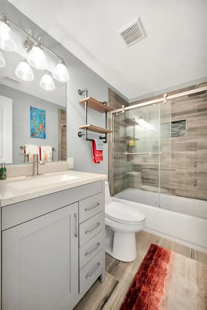 9517 Azure Cove Bradenton FL 34210