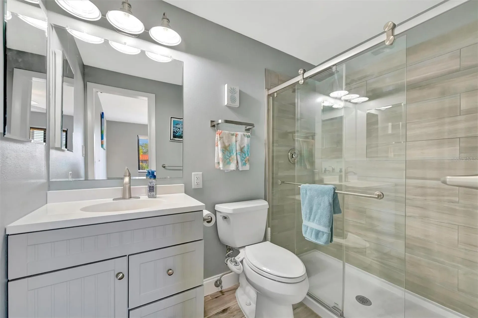 9517 Azure Cove Bradenton FL 34210