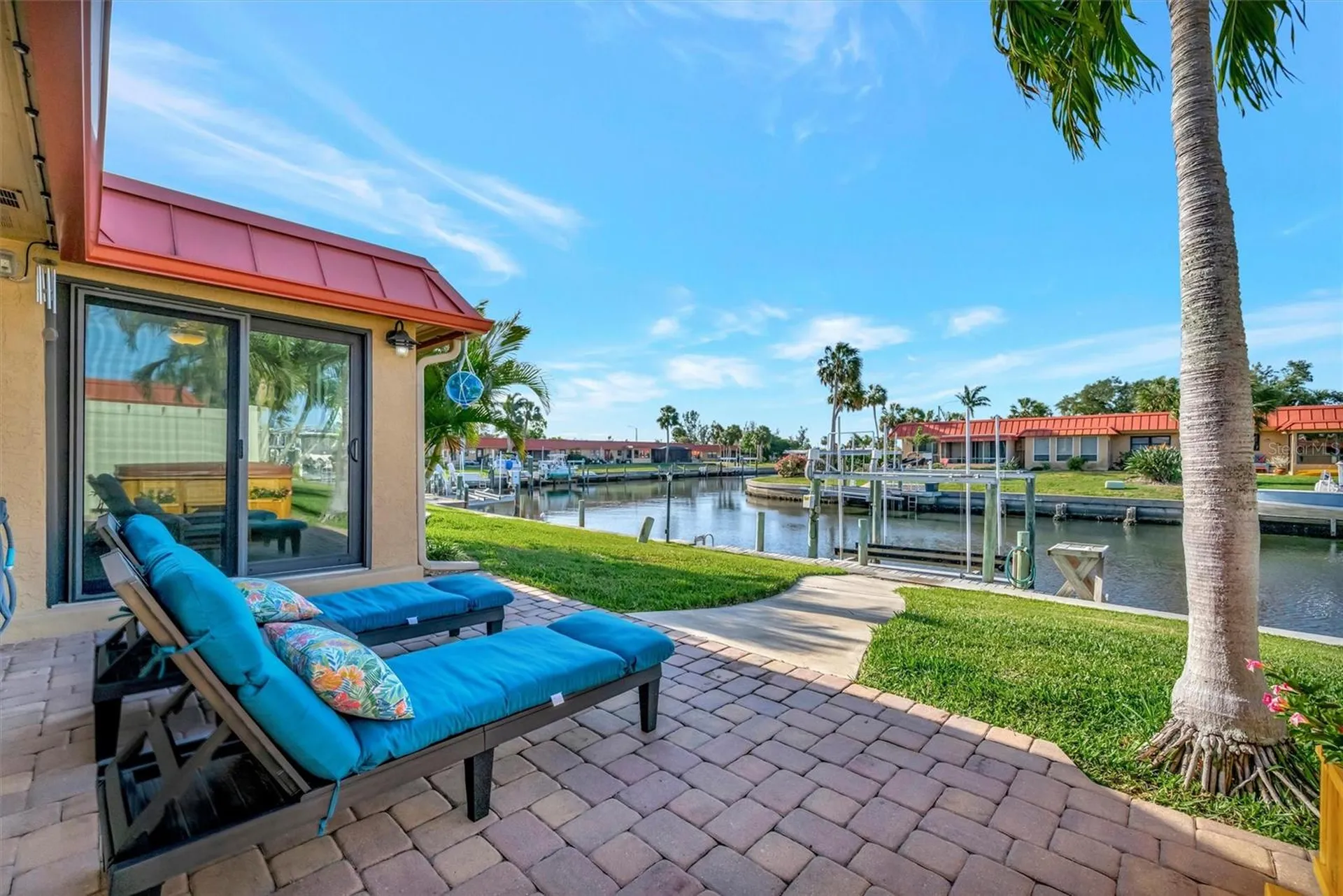9517 Azure Cove Bradenton FL 34210