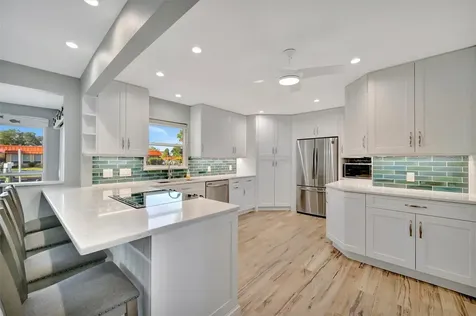 9517 Azure Cove Bradenton FL 34210