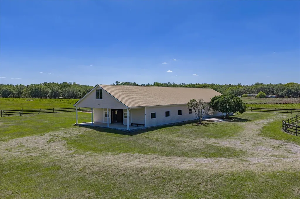 29001 Bayhead Road Dade City FL 33523