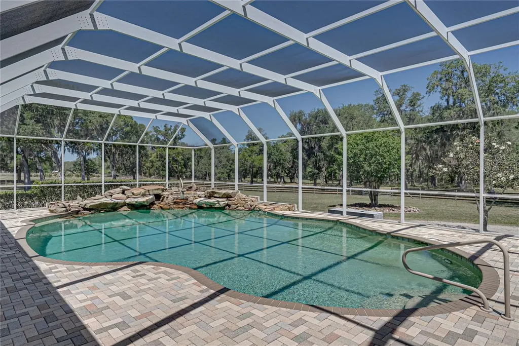 29001 Bayhead Road Dade City FL 33523