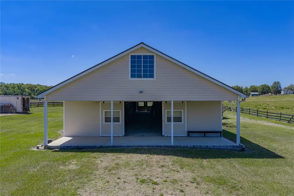 29001 Bayhead Road Dade City FL 33523
