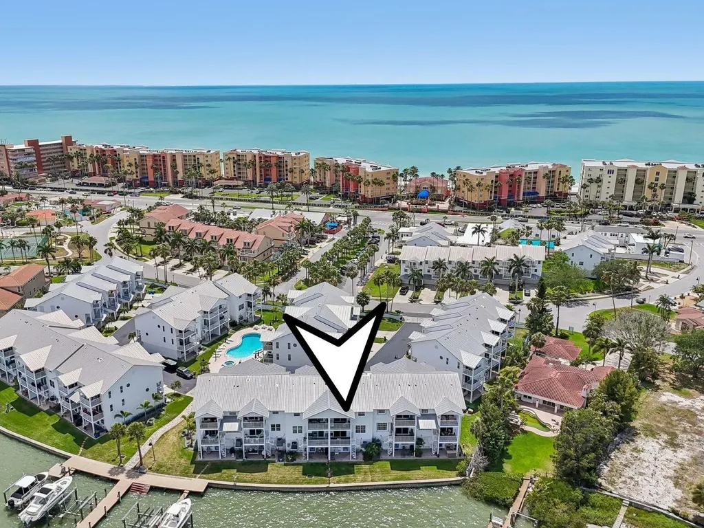 113 Yacht Club Circle North Redington Beach FL 33708