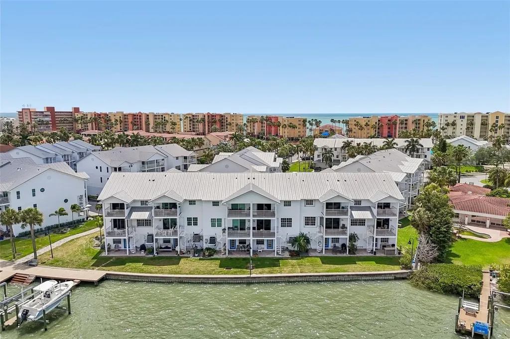 113 Yacht Club Circle North Redington Beach FL 33708
