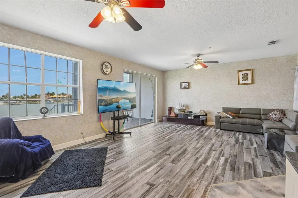 113 Yacht Club Circle North Redington Beach FL 33708