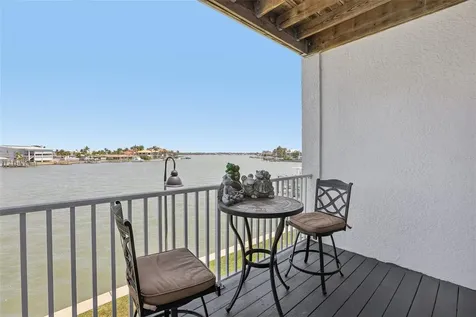 113 Yacht Club Circle North Redington Beach FL 33708