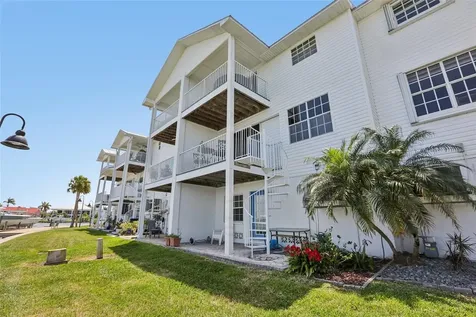 113 Yacht Club Circle North Redington Beach FL 33708
