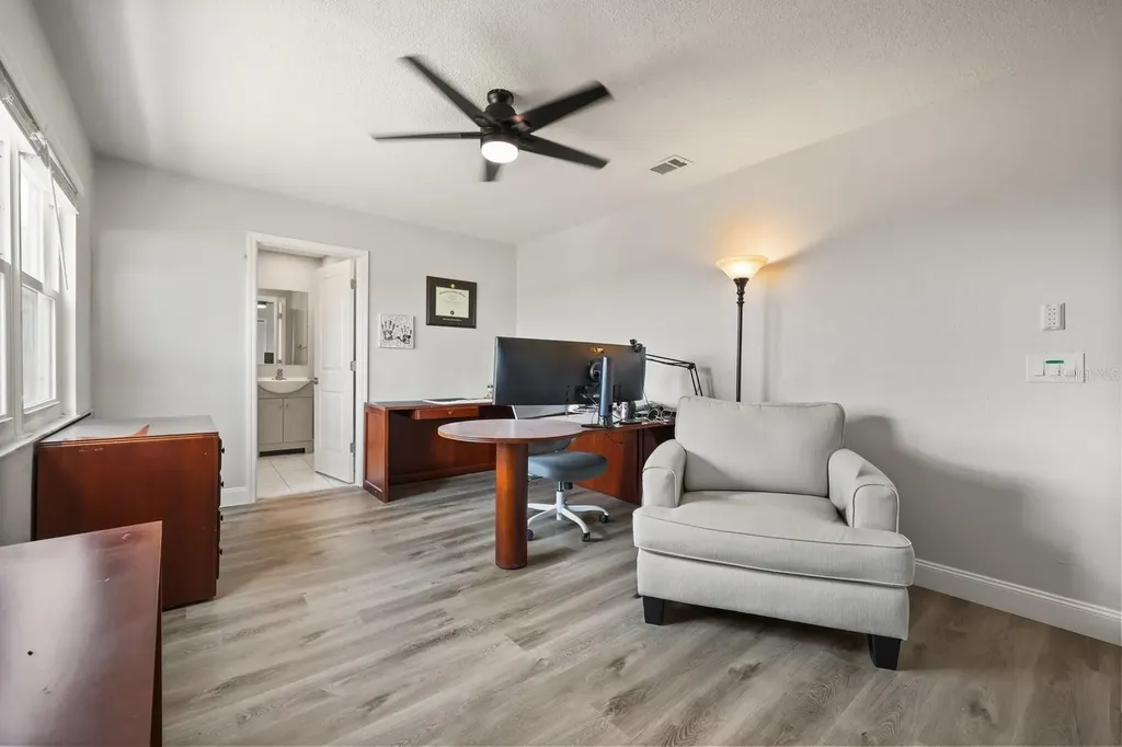 37153 County Road 452 Grand Island FL 32735