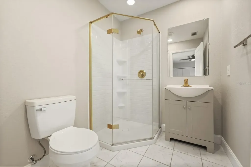 37153 County Road 452 Grand Island FL 32735