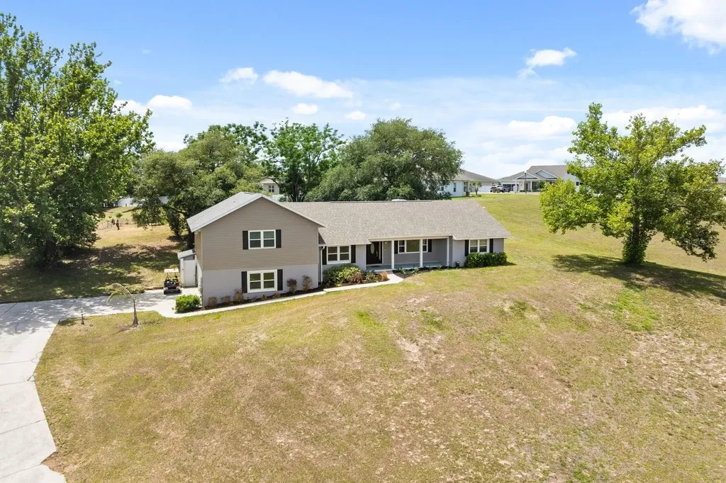 37153 County Road 452 Grand Island FL 32735