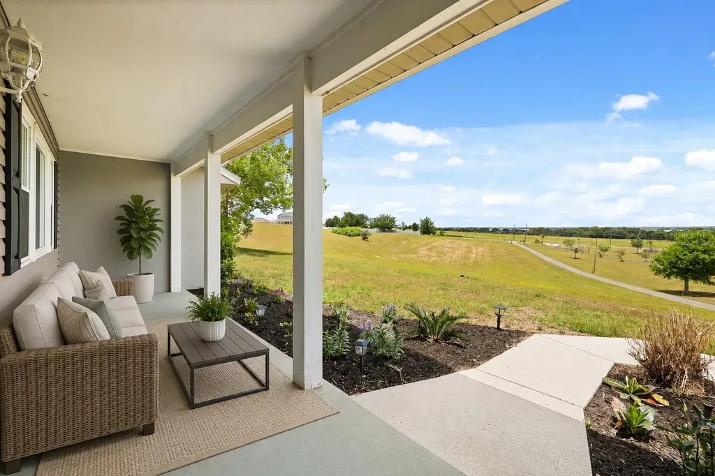 37153 County Road 452 Grand Island FL 32735