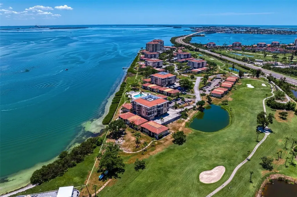 6104 Palma Del Mar Boulevard S St Petersburg FL 33715