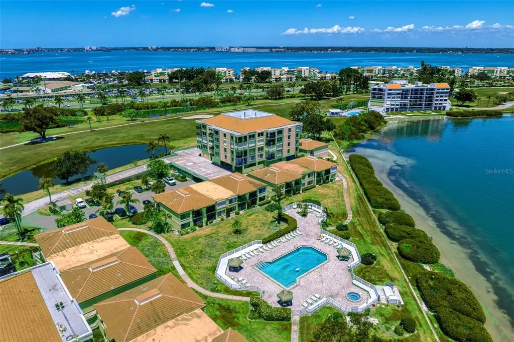 6104 Palma Del Mar Boulevard S St Petersburg FL 33715
