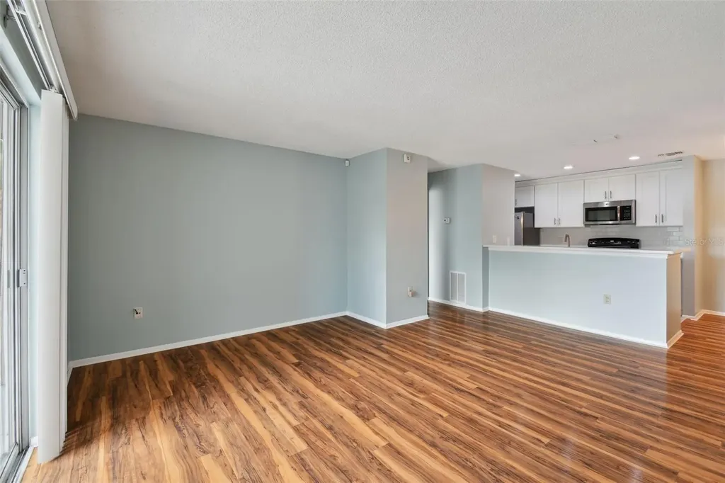 9481 Highland Oak Drive Tampa FL 33647