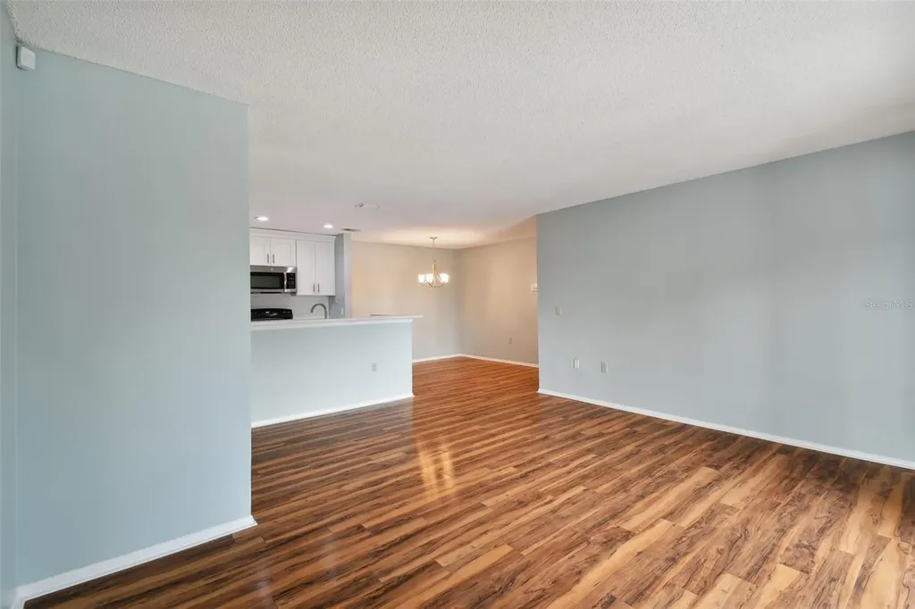 9481 Highland Oak Drive Tampa FL 33647