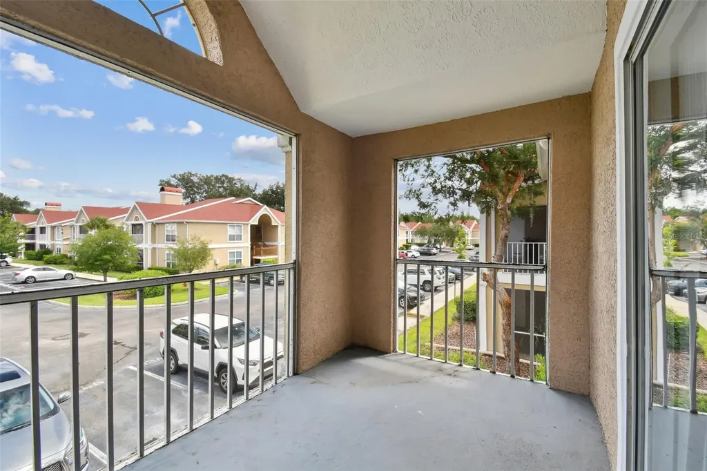 9481 Highland Oak Drive Tampa FL 33647