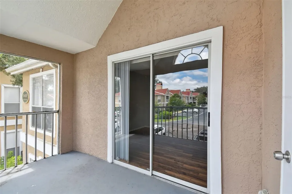 9481 Highland Oak Drive Tampa FL 33647