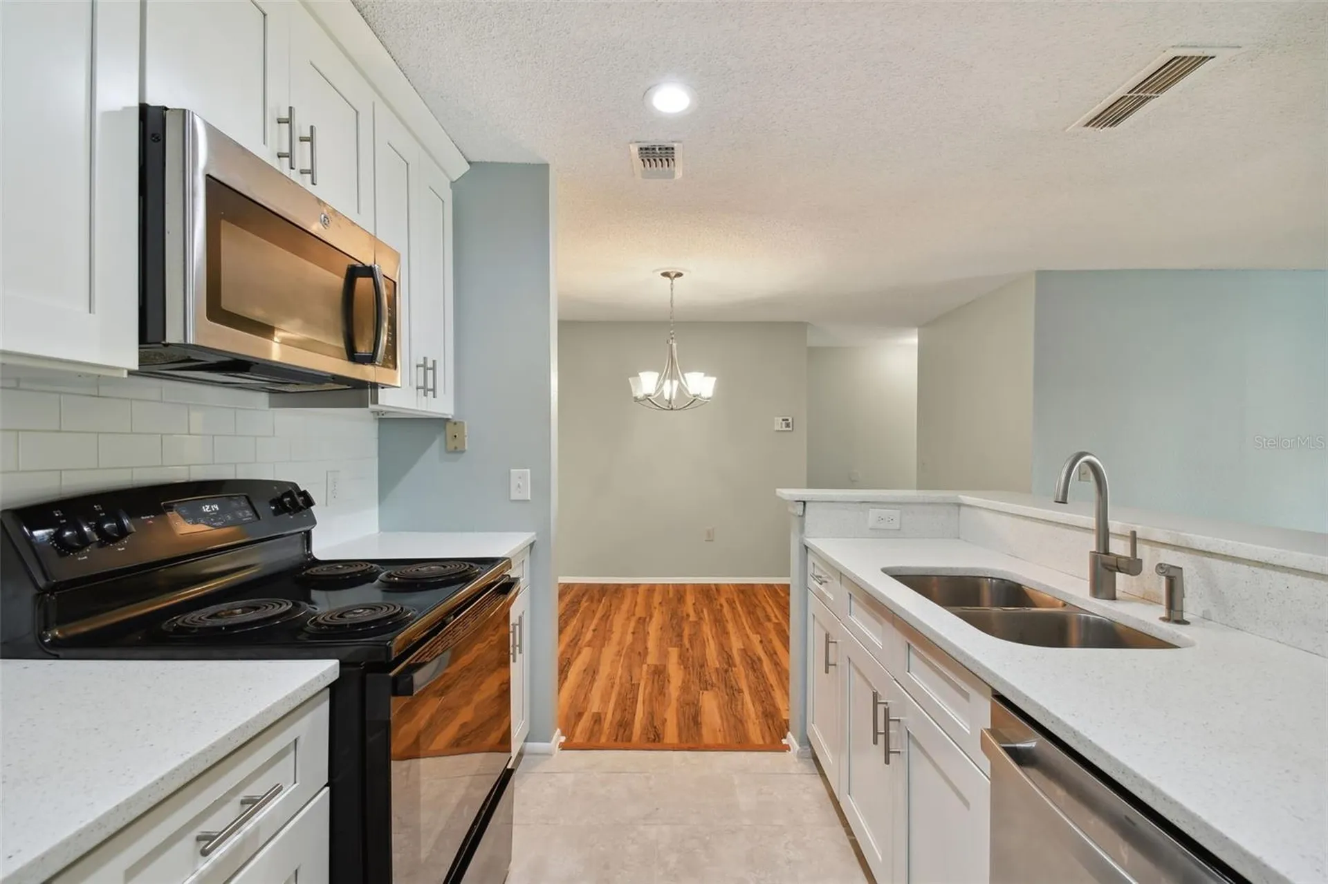 9481 Highland Oak Drive Tampa FL 33647
