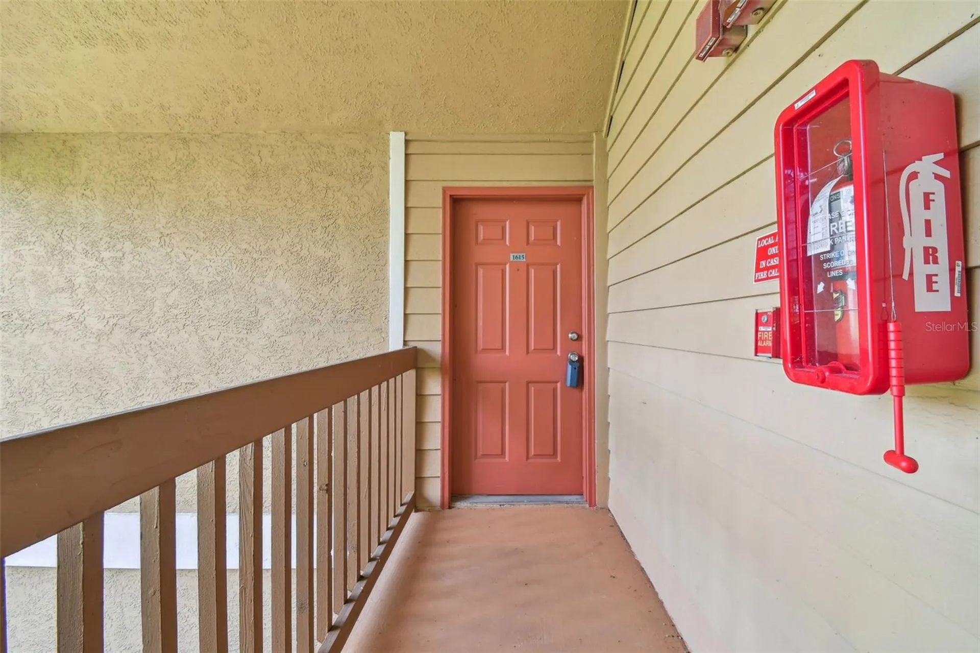 9481 Highland Oak Drive Tampa FL 33647