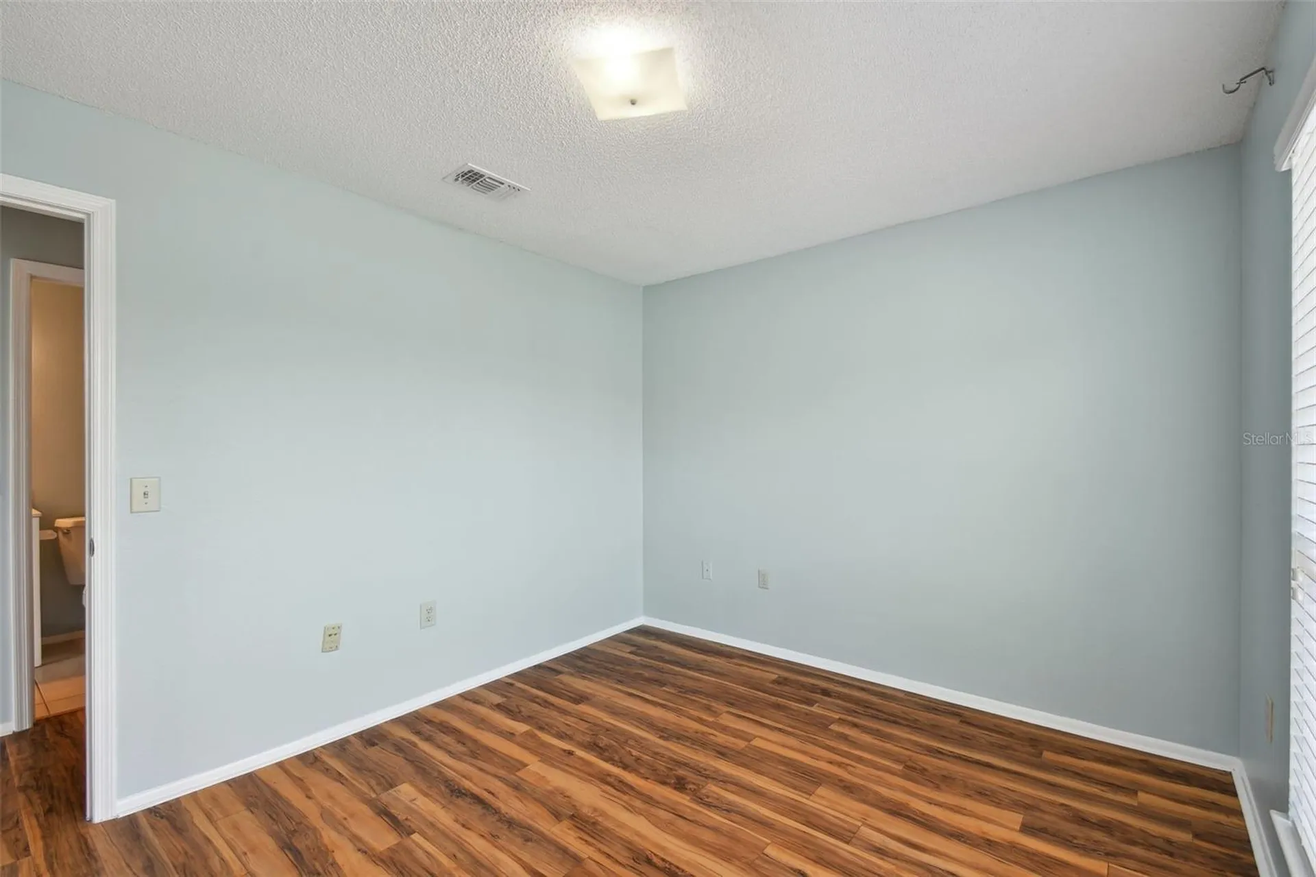 9481 Highland Oak Drive Tampa FL 33647