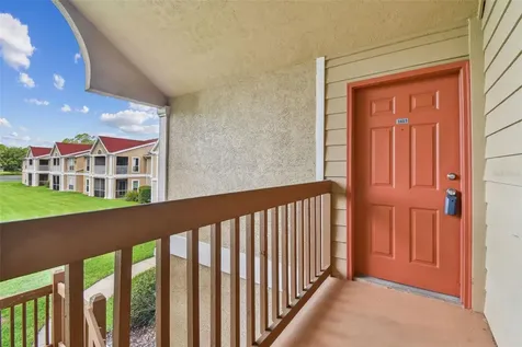 9481 Highland Oak Drive Tampa FL 33647