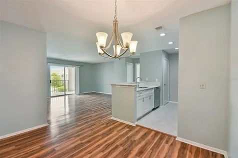 9481 Highland Oak Drive Tampa FL 33647