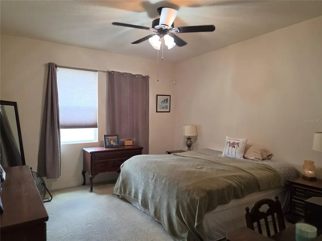 2653 Limerick Circle Grand Island FL 32735