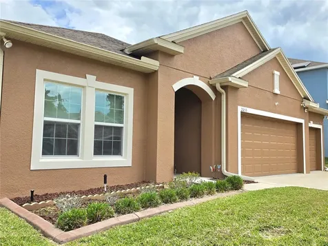 2653 Limerick Circle Grand Island FL 32735