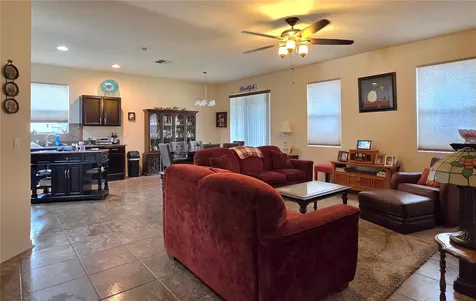 2653 Limerick Circle Grand Island FL 32735